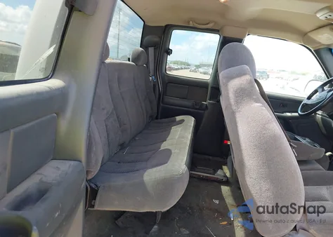 2005 Chevrolet Silverado 2500Hd Ls z USA, uszkodzony, nr VIN 1GCHC29U95E152753